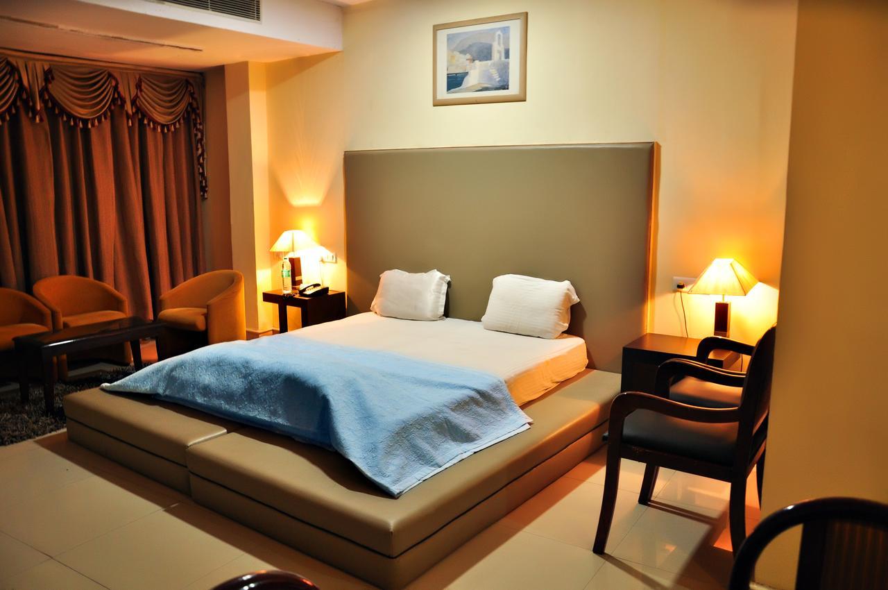 Hotel Unite Pathankot Exterior photo