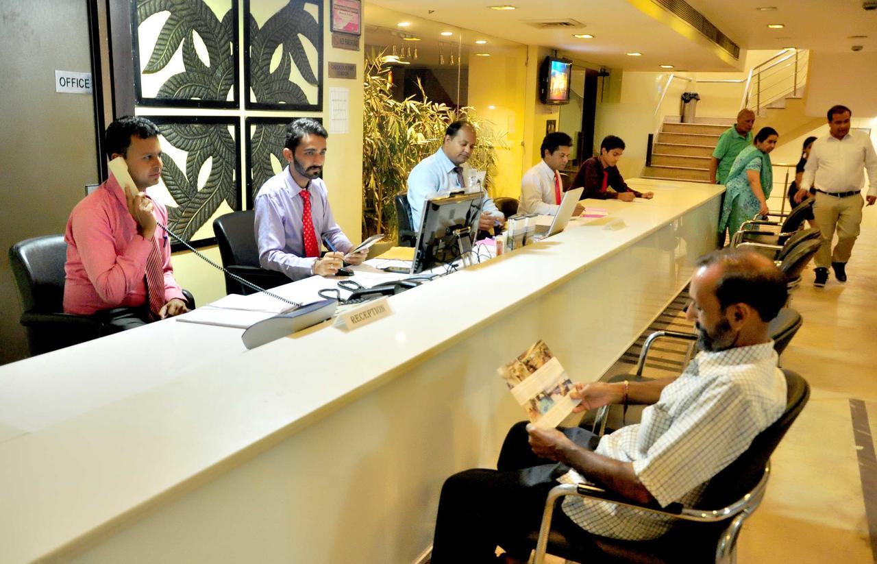 Hotel Unite Pathankot Exterior photo